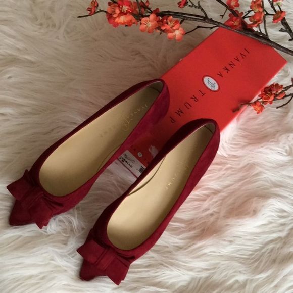 💞IVANKA TRUMP💞Abello dark red suede - Picture 8 of 16